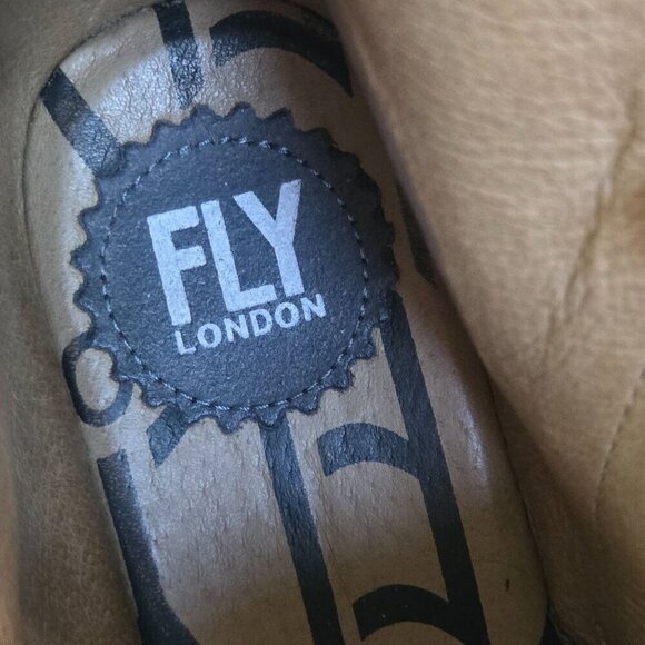 Fly London Poro Ankle Wedge Bootie Charcoal Gray Suede Size 38 - Picture 7 of 9